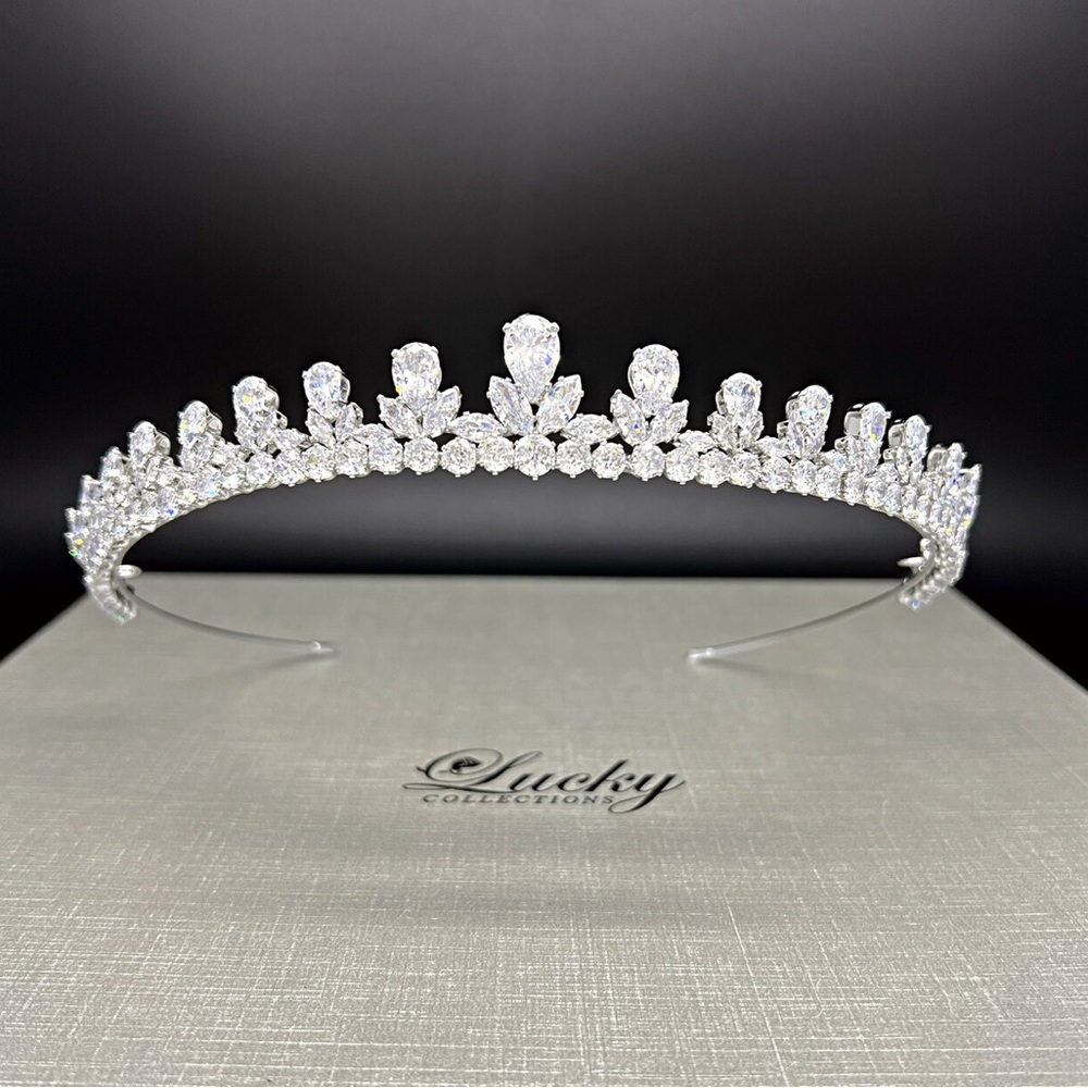 Diamond tiara